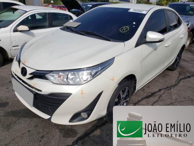 TOYOTA YARIS SEDAN 18/19