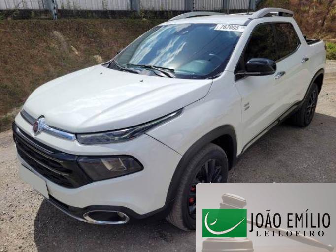 FIAT TORO 17/17