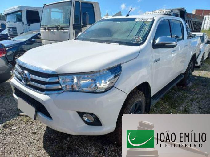 TOYOTA HILUX CD 17/17