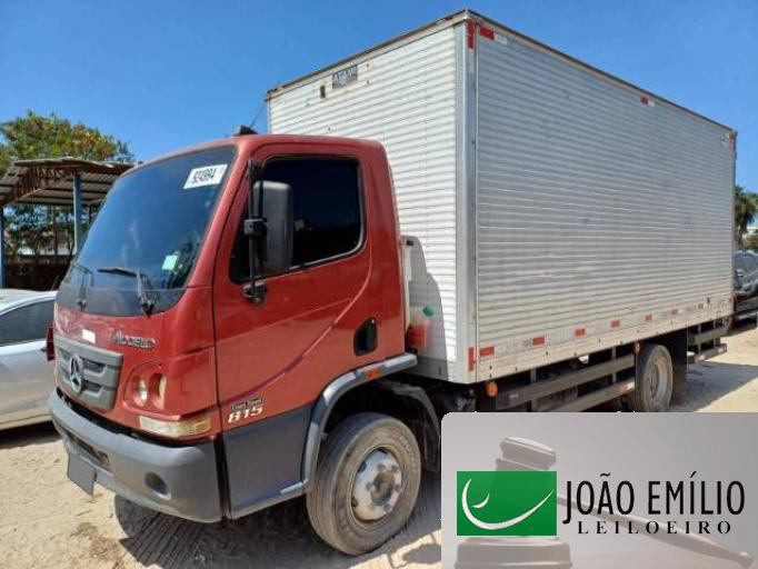 MERCEDES BENZ ACCELO 22/22