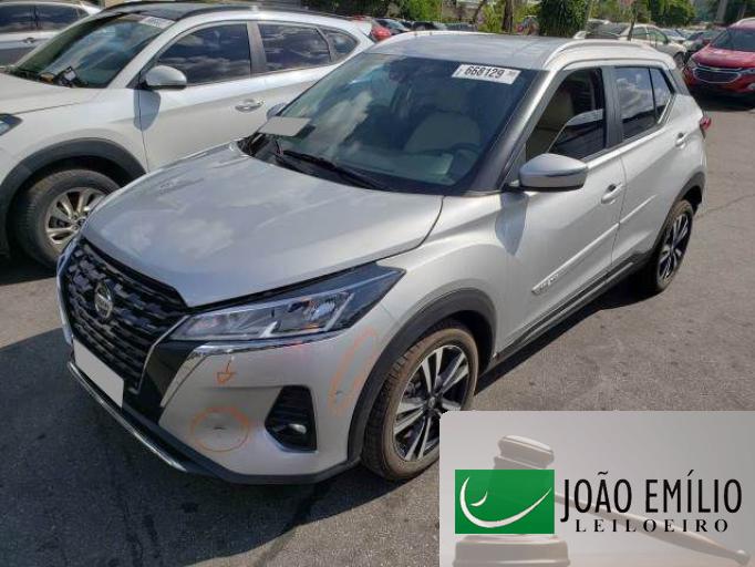 NISSAN KICKS 21/22