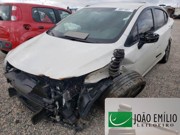NISSAN VERSA 21/22